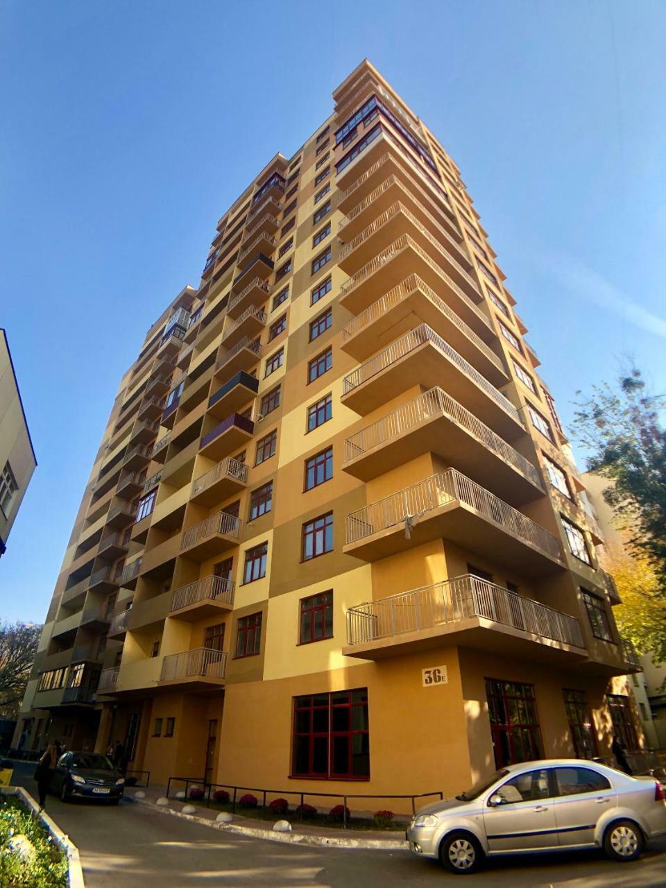 Modern Aparthotel Near Metro Pecherska Київ Екстер'єр фото